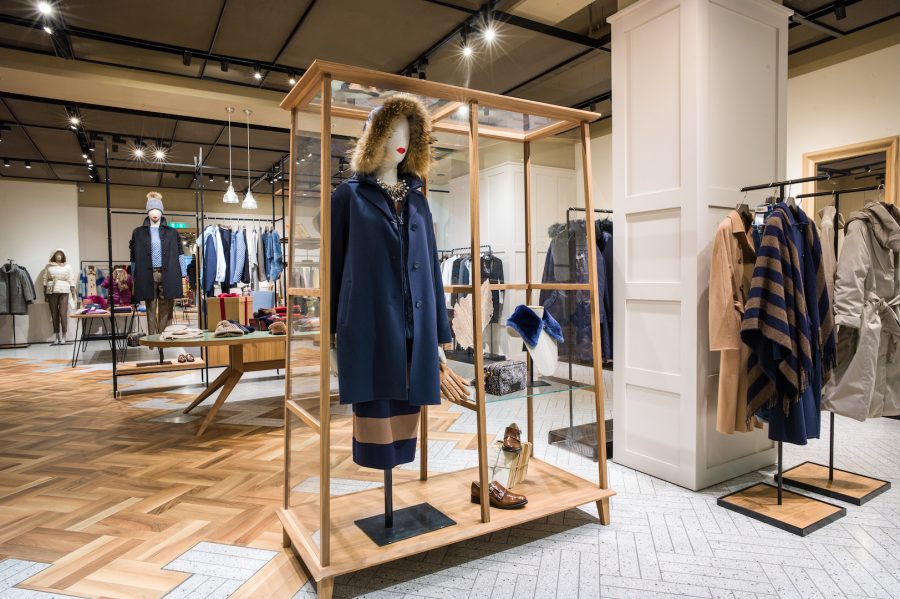 MaxMara Weekend Shop - - Galerija Centrs